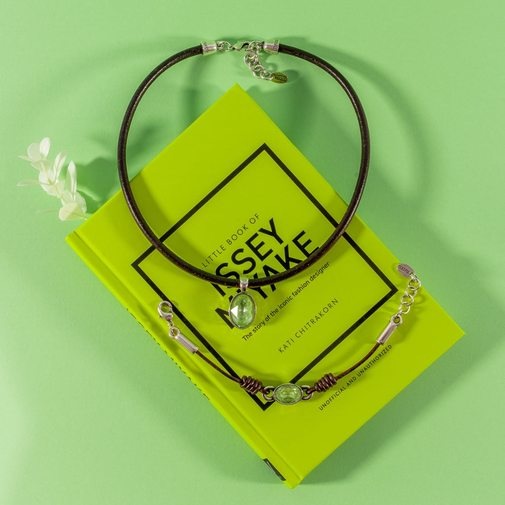 COLLAR NOOR